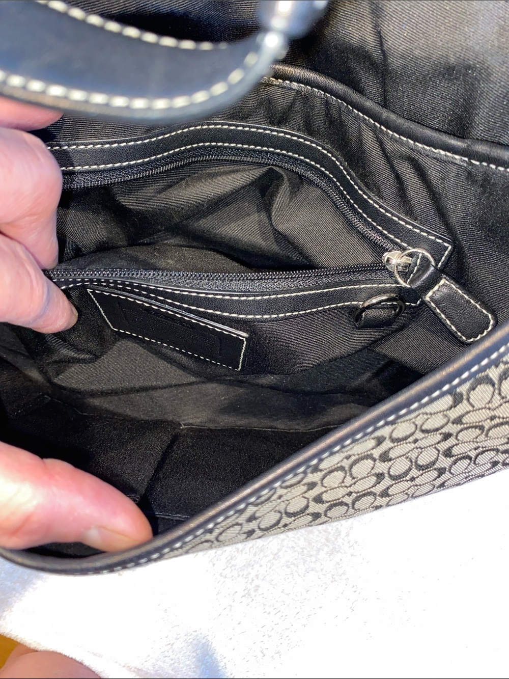 COACH Soho Signature Canvas Shoulder Bag Black Leather Silver Buckle Medium Size - Picture 14 of 17